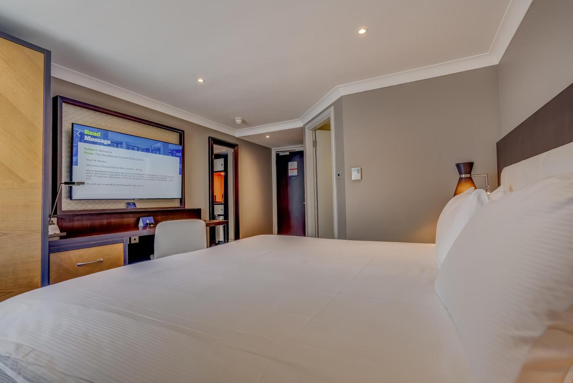 Doubletree By Hilton Ealing Londres