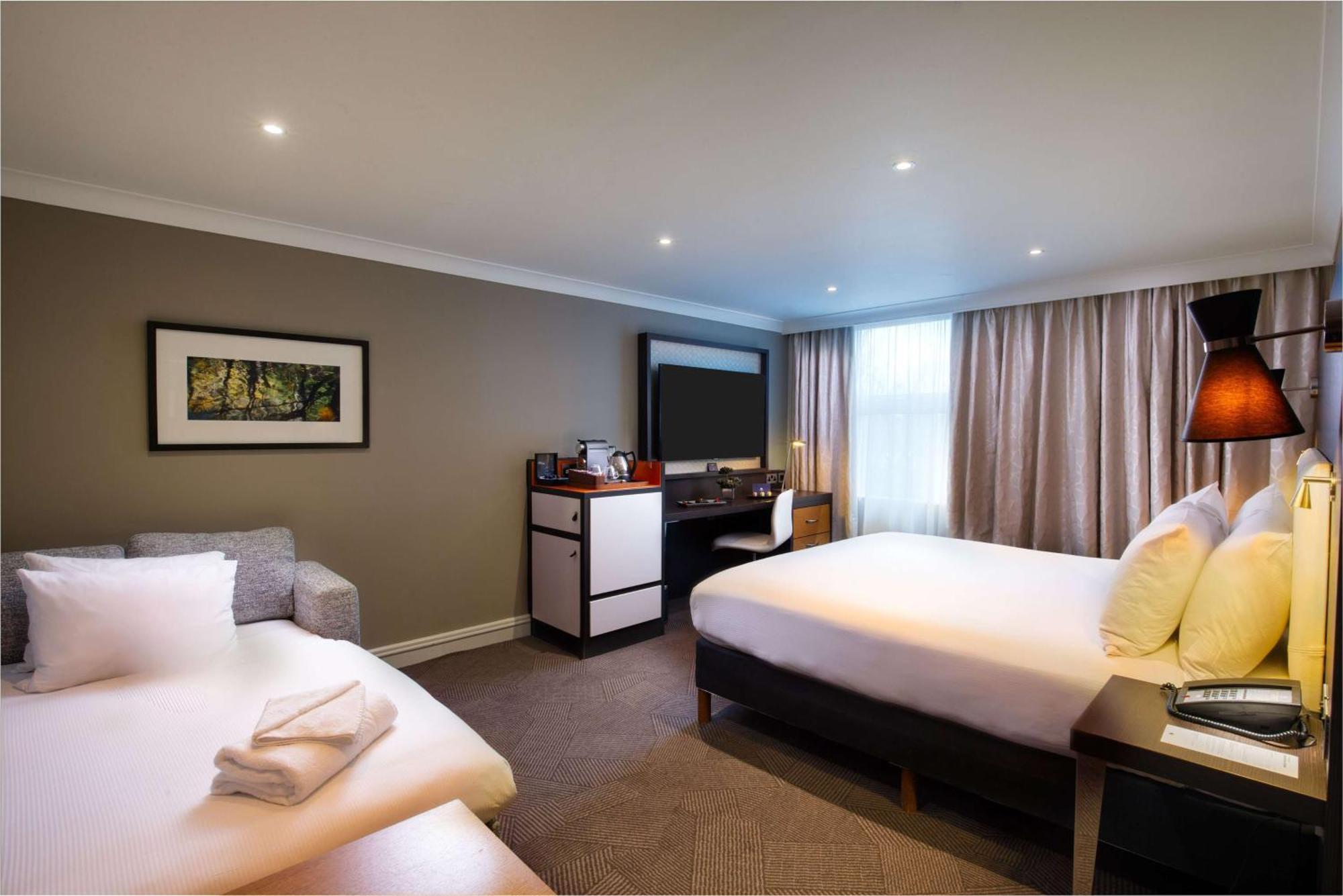 Hotel Doubletree By Hilton Ealing Londres